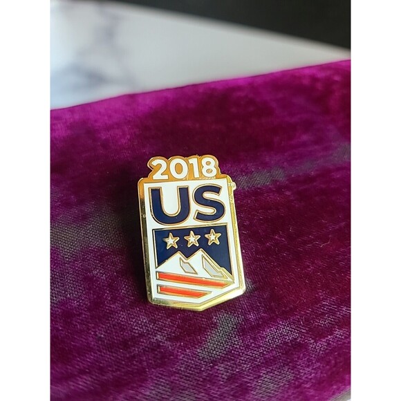 2018 US Pin - Picture 2 of 10